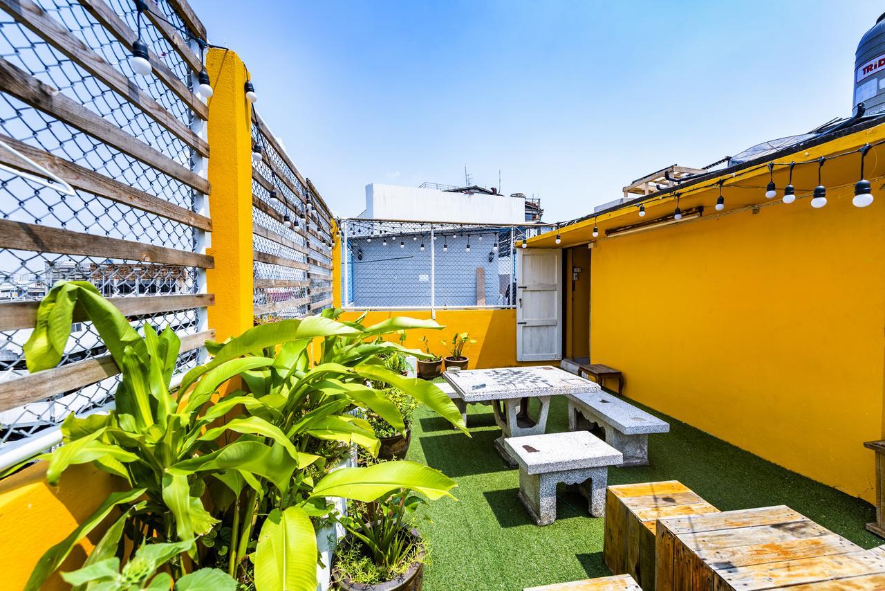 Sloth Hostel Khaosan Bangkok Exteriör bild